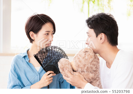 Husband and wife 55203798