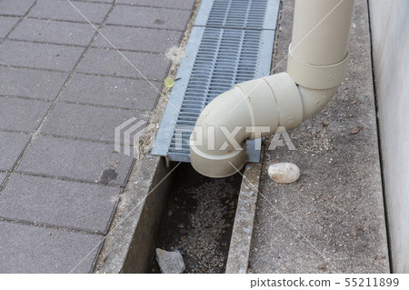 From gutters to drains 55211899