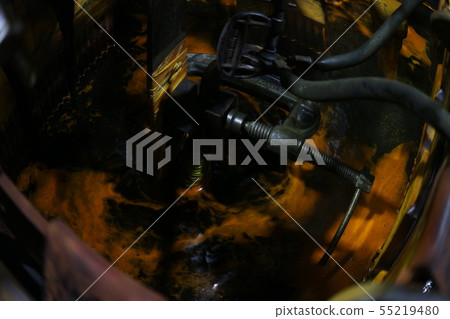 During hard chrome plating During hard chrome plating 55219480