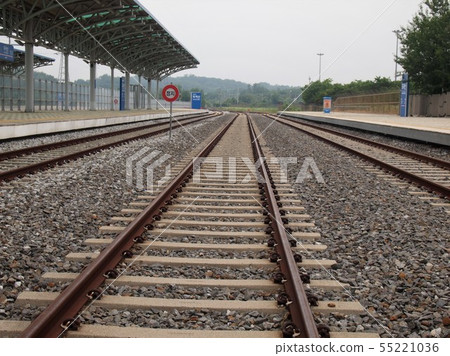 Korea's northernmost station 55221036