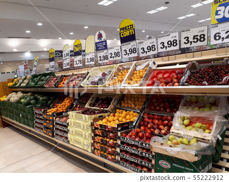 Milan supermarket, fruit counter 55222912