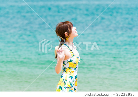 Young woman on the beach Young woman on the beach 55222953