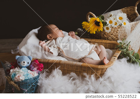 剛出生的嬰兒 55228522