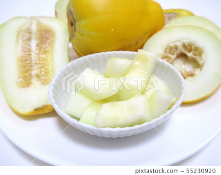 Golden McWauli Golden McWauli 55230920