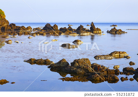 Landscape of the Noto Peninsula west coast, in Wajima City, Ishikawa Prefecture Landscape of the Noto Peninsula west coast, in Wajima City, Ishikawa Prefecture 55231872