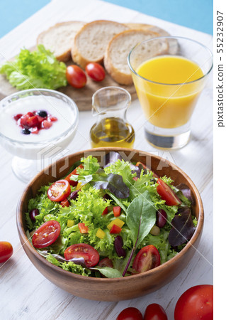 A salad 55232907