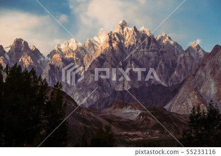 Mountain peak of Passu Cones in Karakoram range. 55233116
