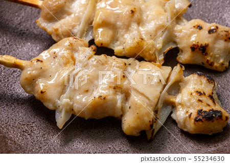 Yakitori (grilled with salt). 55234630