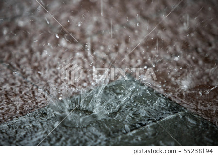 抓住跌落的那一刻 55238194