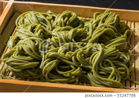 新鮮的蕎麥麵新制的生蕎麥麵日本食品 55247786
