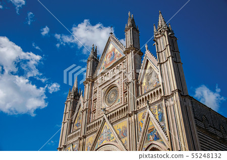 Facade of the opulent Cathedral of Orvieto Facade of the opulent Cathedral of Orvieto 55248132