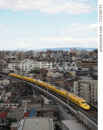 Dr. Yellow near Shin-Osaka Station 55248751