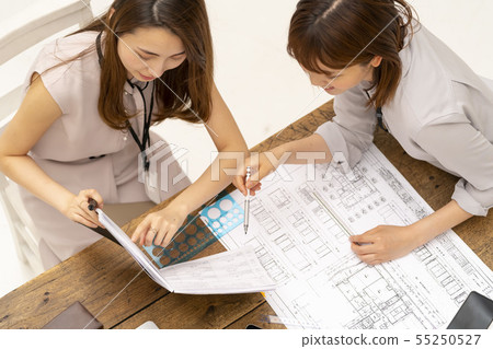 An architect who works on human resource development through the practical design of an apartment construction site according to the woman active next generation development support measures promotion law An architect who works on human resource development through the practical design of an apartment construction site according to the woman active next generation development support measures promotion law 55250527