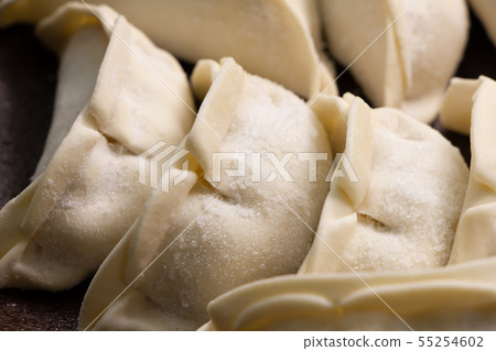 餃子冷凍儲存。 55254602