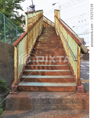 Old pedestrian bridge 55257239