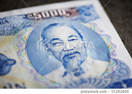 Vietnamese currency don 5000 don bills 55262608