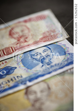Vietnamese currency don 55262632