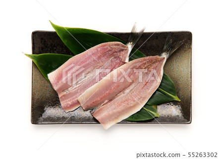 Opening of horse mackerel 55263302
