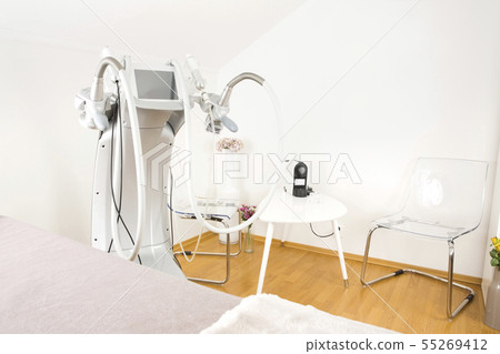 Body shaping clinic with advanced equipment 55269412