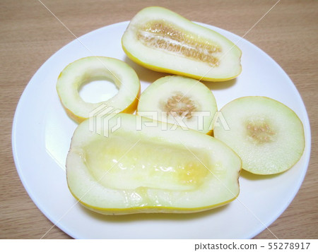 Cross section of cut mackerel Cross section of cut mackerel 55278917