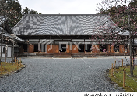 National Treasure Zugangan temple main hall 55281486