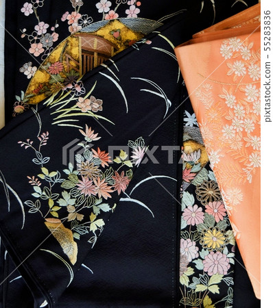 日本的衣服和obi，Kurodome袖子，和服，背景材料 55283836