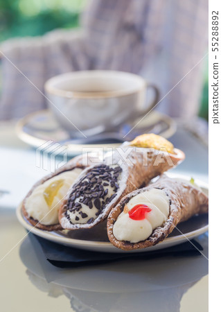 plate of Sicilian Cannoli plate of Sicilian Cannoli 55288892