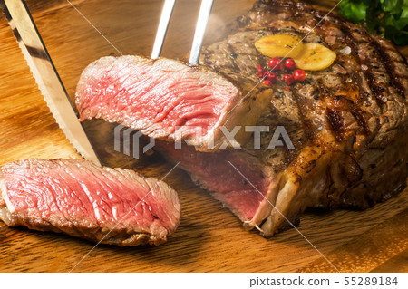 Luxury grilled steak Thick cut luxury fresh beef steak 55289184