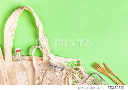 Cotton bags and glassware for free plastic 55289561