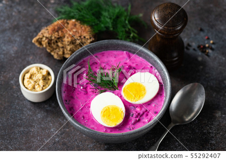 Cold beetroot soup with boiled egg Cold beetroot soup with boiled egg 55292407