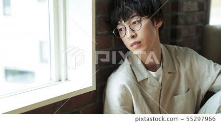 Male portrait 55297966