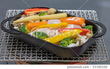 Baking bread, wrapped grilled, BBQ, bbq, charcoal grilled, grilled, grilled, seven rings, camping, food, charcoal, dodge oven 55300100