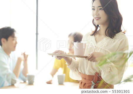 女人午餐時間 女人午餐時間 55301301