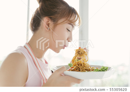 Female Lifestyle Cuisine 55305620