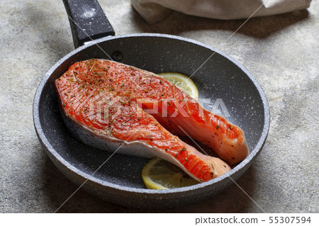 Fresh salmon steak with spices 55307594