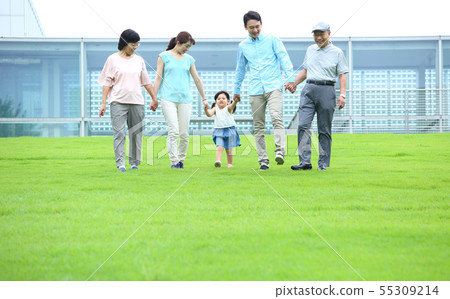 Third generation family Third generation family 55309214