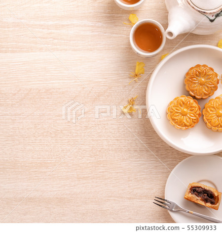 Mid-Autumn Festival Moon cake Geppei 55309933