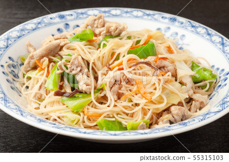 Grilled rice noodle Grilled rice noodle 55315103