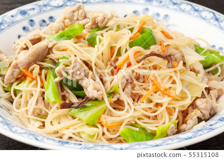 Grilled rice noodle 55315108