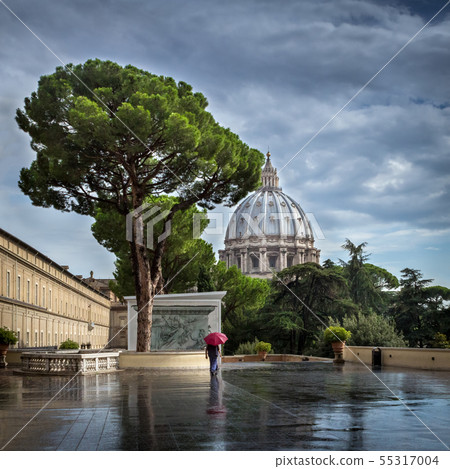St. Peter's Cathedral in the Vatican. St. Peter's Cathedral in the Vatican. 55317004