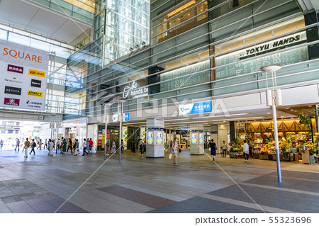 [Kanagawa] Sagami-Ono Station front view 55323696
