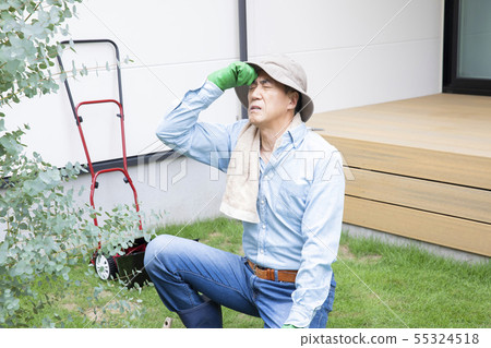 花園圍場工作男性健康狀況差50s 60s 花園圍場工作男性健康狀況差50s 60s 55324518