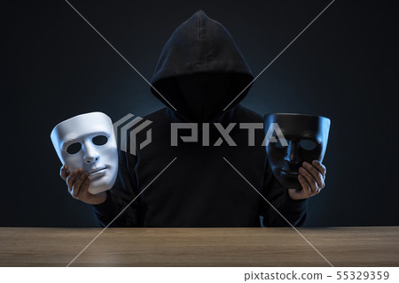 戴著面具的男人 戴著面具的男人 55329359