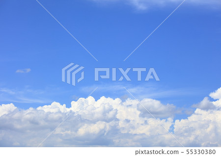 Summer, the blue sky after the rain (Animal clouds and streak clouds) -stock photo Blue sky, clouds _ blue sky and white clouds 55330380