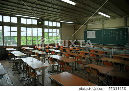前過渡小學課堂 55331658