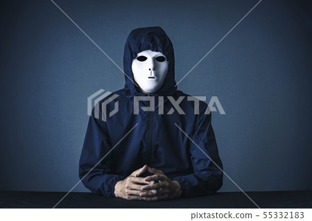 有白色面具的人 55332183