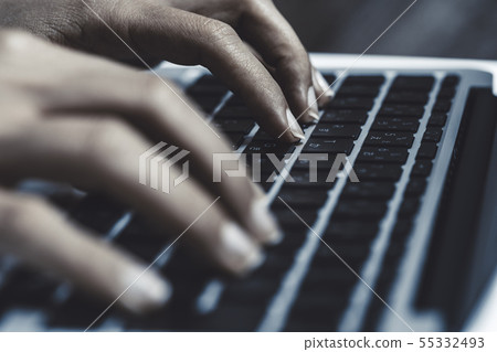 電腦，鍵盤，手 55332493