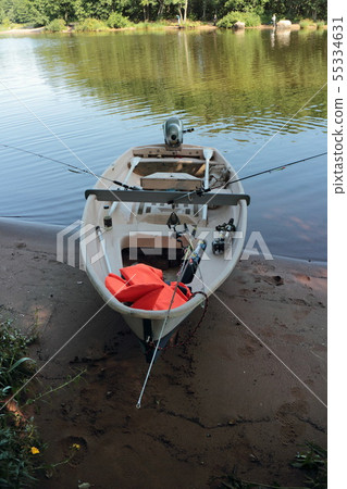 fishing boat mooring 55334631