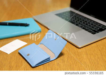 PC and business card holder 55336185