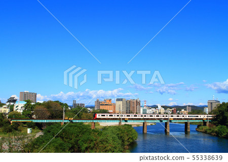 Townscape and Meitetsu Train of Okazaki City 55338639